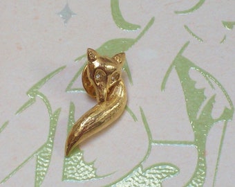 Vintage Gold Tone Fox Lapel Pin, Mens Tie Tac, Goldtone Fox Head