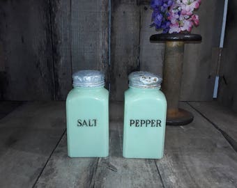 Vintage McKee Jadite SALT & PEPPER Shakers