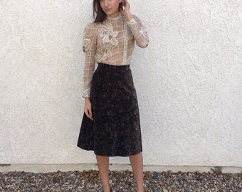 Vintage 70s velvet a line floral skirt