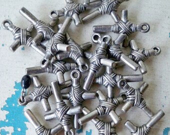 Lot of Religious items - Lot of 21 crosses - Antique silver - Assemblage jewelry making supplies -Pendants / Charms - cheesegrits #57