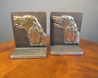 Vintage Bruce Fox signed hunting dog bookends