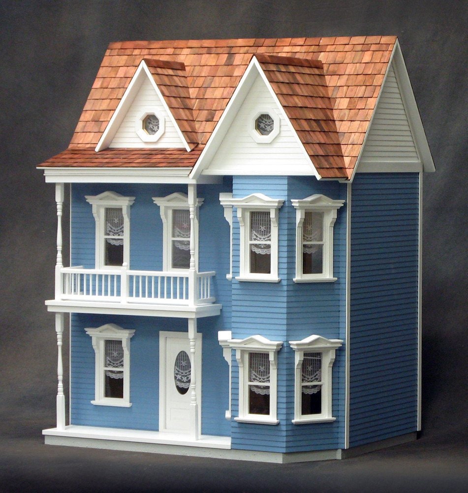 1 scale dollhouse