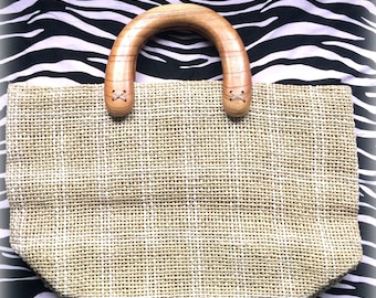 Vintage straw handbag