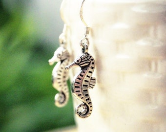 Beach Wedding Jewelry, Mermaid Earrings, Seahorse Earrings, Little Seahorse Earrings, Nautical Jewelry, Beach Lover Gift, Sealife Jewelry