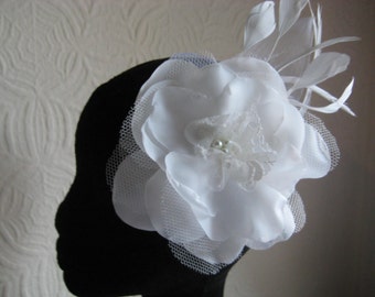 Florence:- Wedding Hair Flower, Ivory Wedding Fasinator,Bridal Hair Flower,Feather Fasinator, Ascot