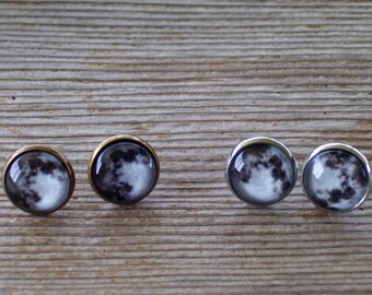 Moon Earrings, Celestial Stud Earrings, Moon Jewelry, Celestial Jewelry, Silver Moon Stud Earrings, Moon Surface Earrings