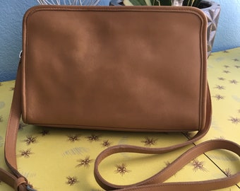 Vintage Coach Purse- 9914