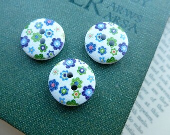 10x Wooden Button 15mm Button, Sewing, Dress Making Buttons Scrapbooking BT13