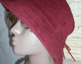 Bordeaux hat of Panama. Hat of panama from velvet. The spring hat of Panama.