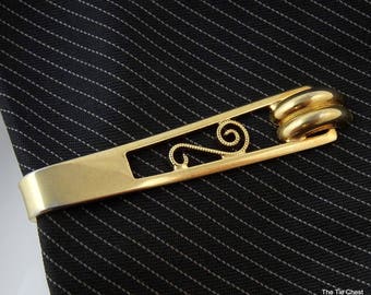 Elegant and Different Vintage Tie Clip Signed Pioneer Gold Tone