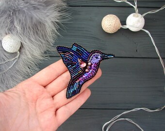 Seed beaded brooch Bird Brooch Сolibri Hummingbird brooch pin Animal Jewelry Bird jewelry Beaded Bird for Her Women's Fashion Animal Lover
