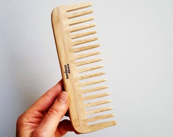 100% Natural High Quality Sustainable Eco Friendly Bamboo Wooden Detangling Healthy Vegan Hair Brush Comb