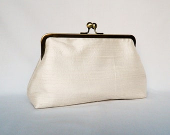 Bridal clutch purse, Ivory Dupioni Silk Clutch Purse, Wedding Clutch Purse, Ivory Silk Clutch,Bridesmaids Clutch