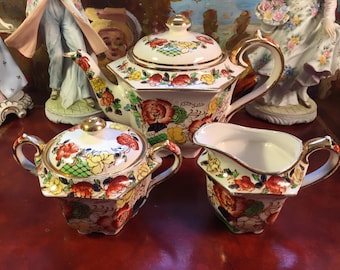Sadler Teapot, Creamer and Sugar Bowl