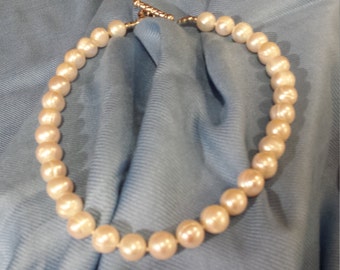 Freshwater pearl one strand 12mm necklace