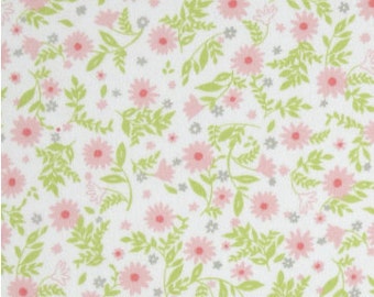 Floral Flannel, Floral Fabric By The Yard, Fabric BTY, Craft Fabric, Quilting Fabric, Flannel Fabric, Strawberry Patch, Baby Fabric