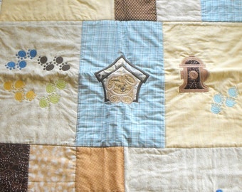 Machine Appliqued Baby Quilt