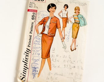 Vintage 1960s Womens Junior Size 11 Skirt Blouse and Jacket Simplicity Sewing Pattern 4810 Complete / bust 31.5 waist 24.5