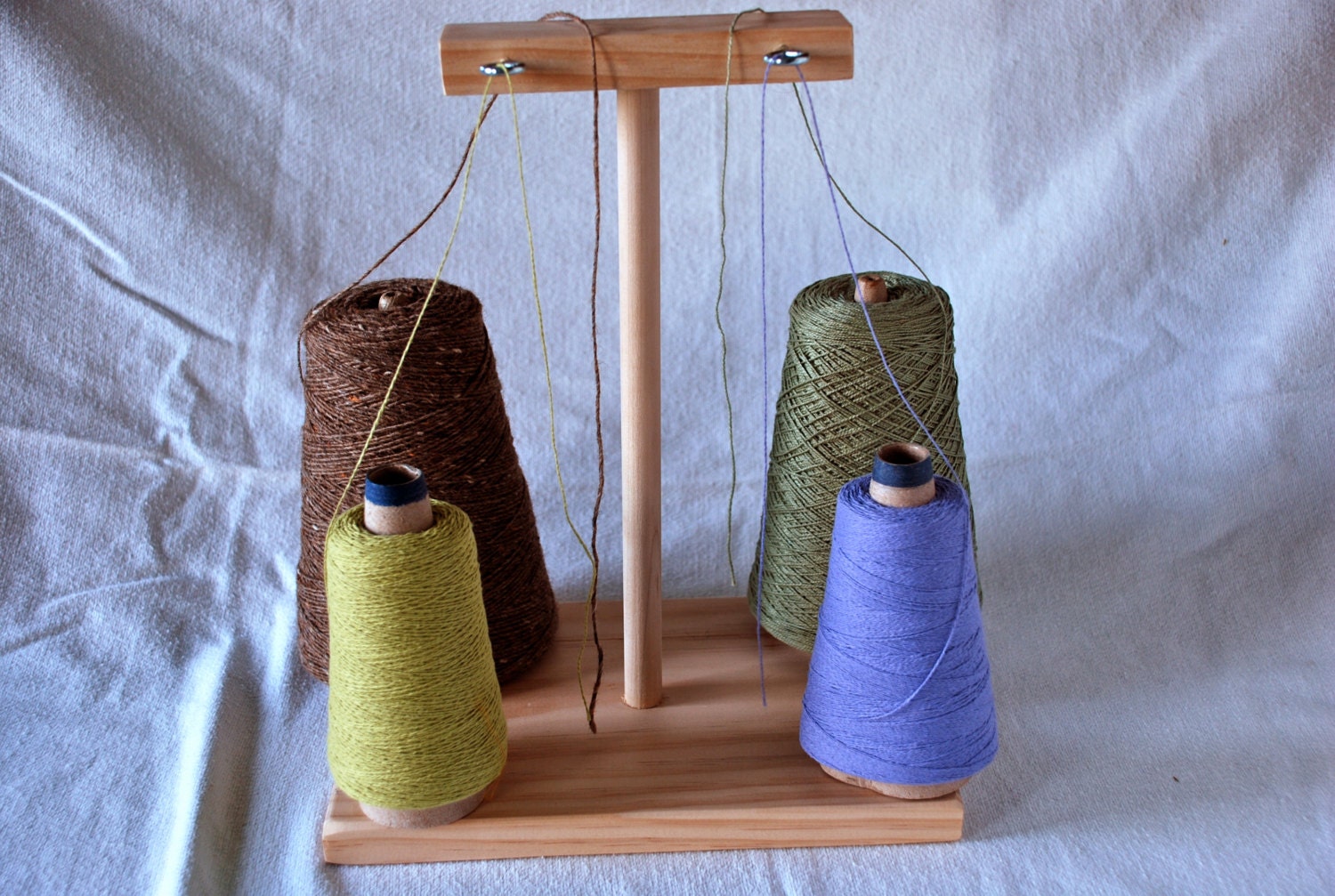 Wooden Yarn Warp Cone Spool Holder Guide Rack with 4 Spots for