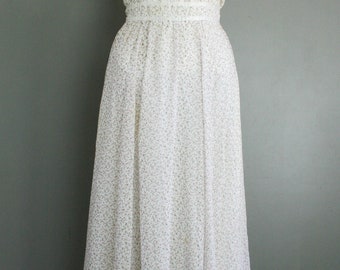 Gunne Sax - Circa 1970s - Peasant Girl - Hippie - Country Bride - Marked size 11- estimated size 8/10