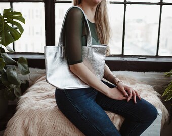 MILA Shoulder Bag. Leather Shoulder Bag. Leather Purse. Gold Leather Bag. Gold Leather Shoulder Bag. Lightweight Shoulder Bag.