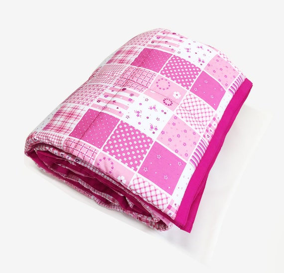 Adult and Teenager Weighted Blanket by Sumas Blankets PINK