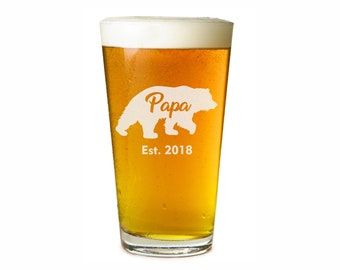 Papa Bear Beer Glass - Custom Beer Glass - Pint Glass - Dad Beer Glass - Father's Day Gift