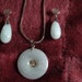 vintage 14 kt jade necklace and earring set