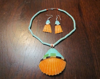 Santo Domingo Necklace and Earrings with Shells