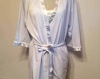 Vintage nightgown set