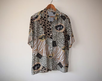 80s/90s Vintage Safari/Jungle/Animal Print Short-sleeved Button-up Shirt