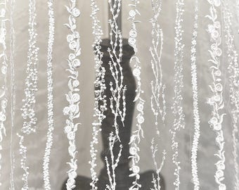 Super Quality Striped Mesh Venice Lace Fabrics Embroidered Floral Fabrics Curtain Veils Fabric 1.3m 51.1" Off-white LL446