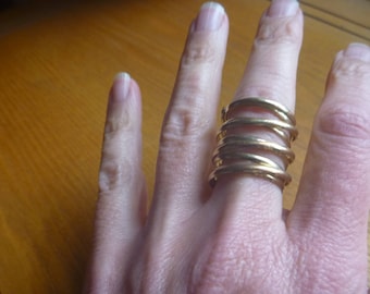 long gold tone spiral ring, vintage ring
