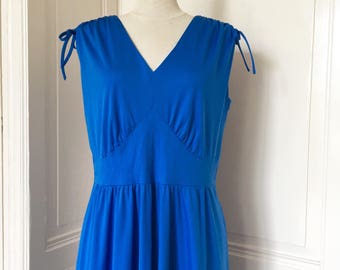 Vintage electric blue dress from the 80s