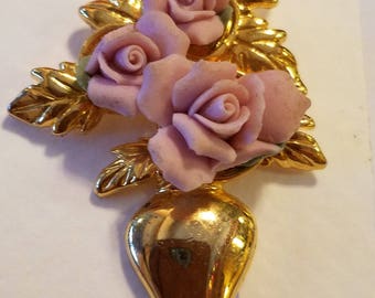 Vintage Avon floral vase pin, vintage avon, avon brooch, avon, flower vase brooch