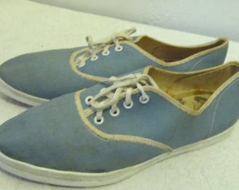 Women's Vintage 60's,Pointy Blue MAD MEN era BOAT Sneakers.6