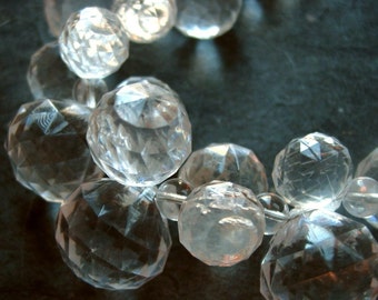 Clear Faceted Bubbles Necklace
