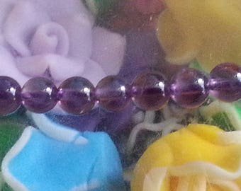 5 Amethyst beads in 4mm in diameter, hole 1 mm