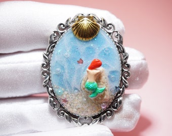 Little mermaid #2 brooch