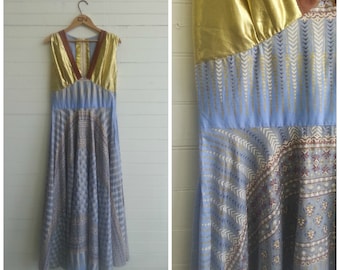 Vintage 1970s Indian block print maxi dress. Festival dress . Hippie dress. Size small