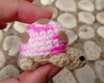Miniature Pink Ladybug Figurines Amigurumi Animals Crochet Soft Toy Stuffed Animals Baby Christmas Gift