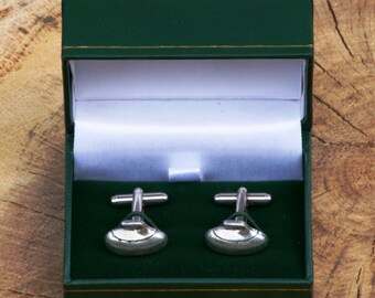 Regalo fatto a mano di curling pietra gemelli peltro UK
