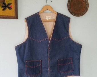 Vintage men's Texco denim sherpa/shearling lined vest; western; trending; southwest