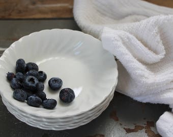 White Ironstone Berry Bowls / 5 Johnson Brothers Ironstone Berry Bowls / Scalloped 1980's Ironstone Bowls / Farmhouse Ironstone Berry Bowls