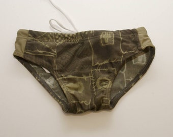 FOREST GREEN . child swim trunks . bathing suit . child size 3 / 20" waist