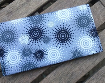 checkbook abstract round gray and black and white