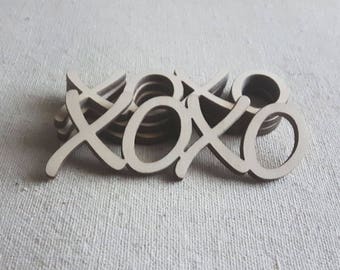 2 pcs XOXO Wooden Cutouts, Valentine Decor, Hugs and Kisses, Valentines Sign, Small Sign, Wooden Decorations, Housewarming Decor
