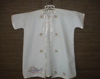 Années 1950 brodé flanelle nouveau-né robe - Vintage de 50 ours en peluche de bébé nourrisson ficeler flanelle Layette robe - tenue taille naissance