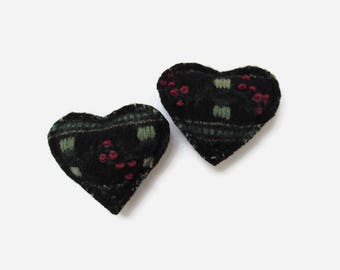 Rice Hand Warmers Black Red and Green Wool Heart Pocket Hand Warmer