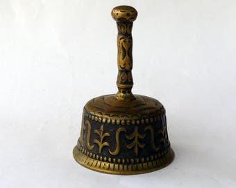 Vintage Brass Hand Bell, Table Bell, Cloche, Collectible Bell, Hand Ringing Bell, Loud and Heavy Bell, Desk Bell, Brass Decor